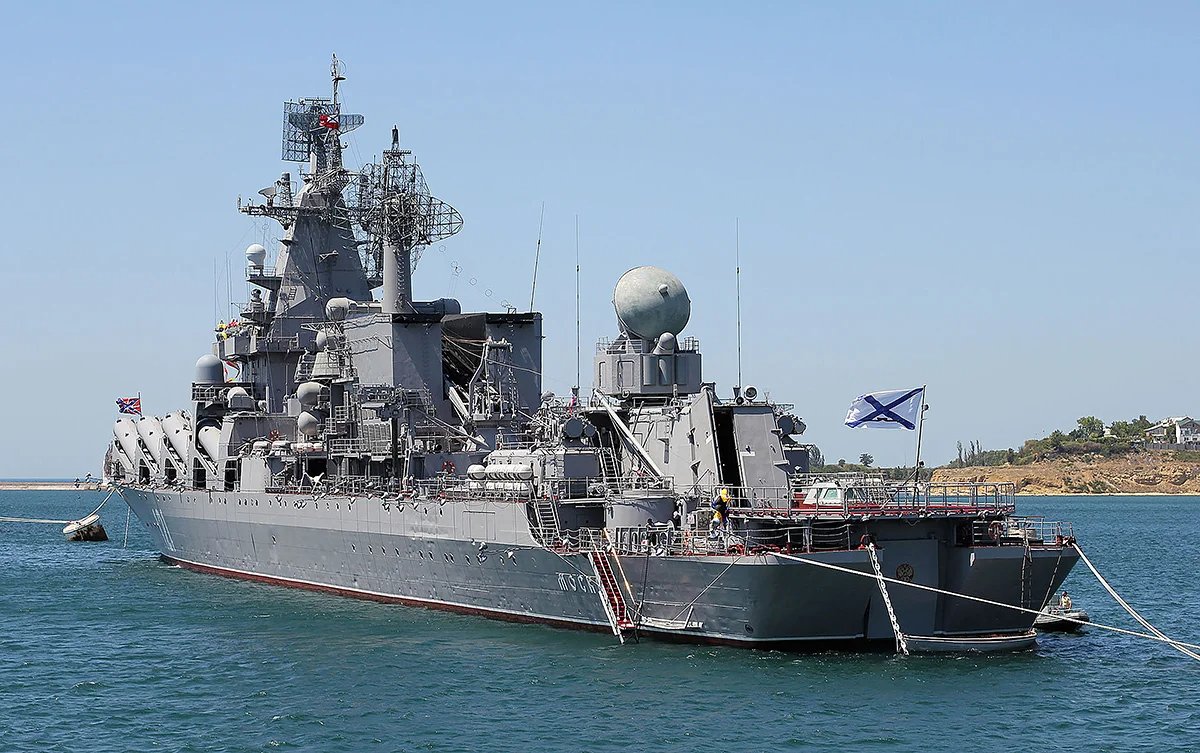 The cruiser Moskva in Sevastopol Bay, 2012, 10 years before it was sunk by Ukrainian forces soon after Russia’s full-scale invasion. Photo: Georgy Chernilevsky, public domain / wikimedia.org