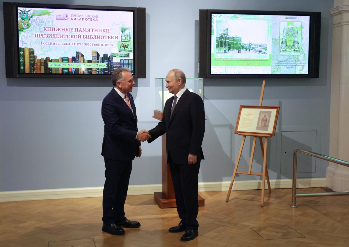 Vladimir Putin meets Steve Witkoff in St. Petersburg, 11 April 2025. Photo: EPA-EFE/GAVRIIL GRIGOROV/SPUTNIK/KREMLIN / POOL
